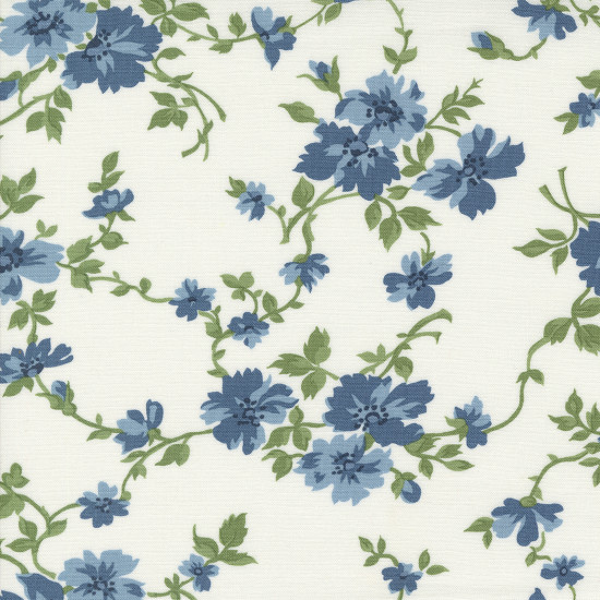 Shoreline - Small Blue Flowers - Moda - per 1/4 metre