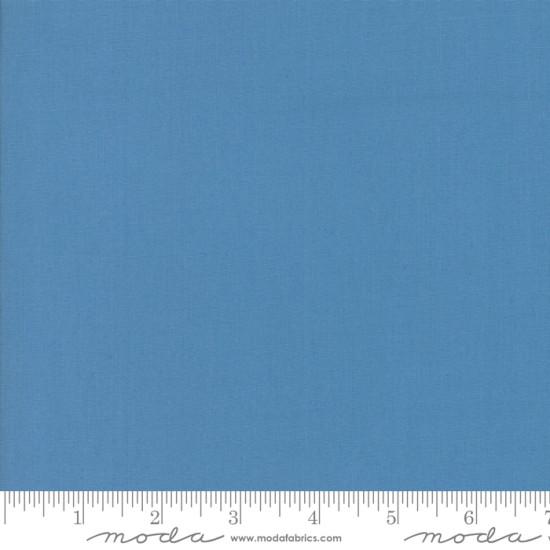 Bella Solids - French Blue - by Moda - per 1/4m