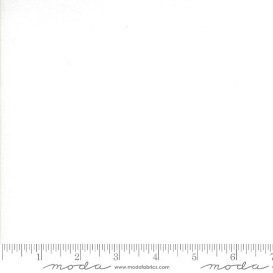 Bella Solids - White Bleached - by Moda - per 1/4m