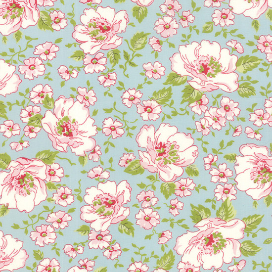 Ambleside Roses on Light Blue by Moda - per 1/4m