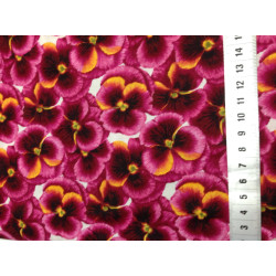 Pansy Bright - Pink Pansy by Fabric Freedom - per 1/4m